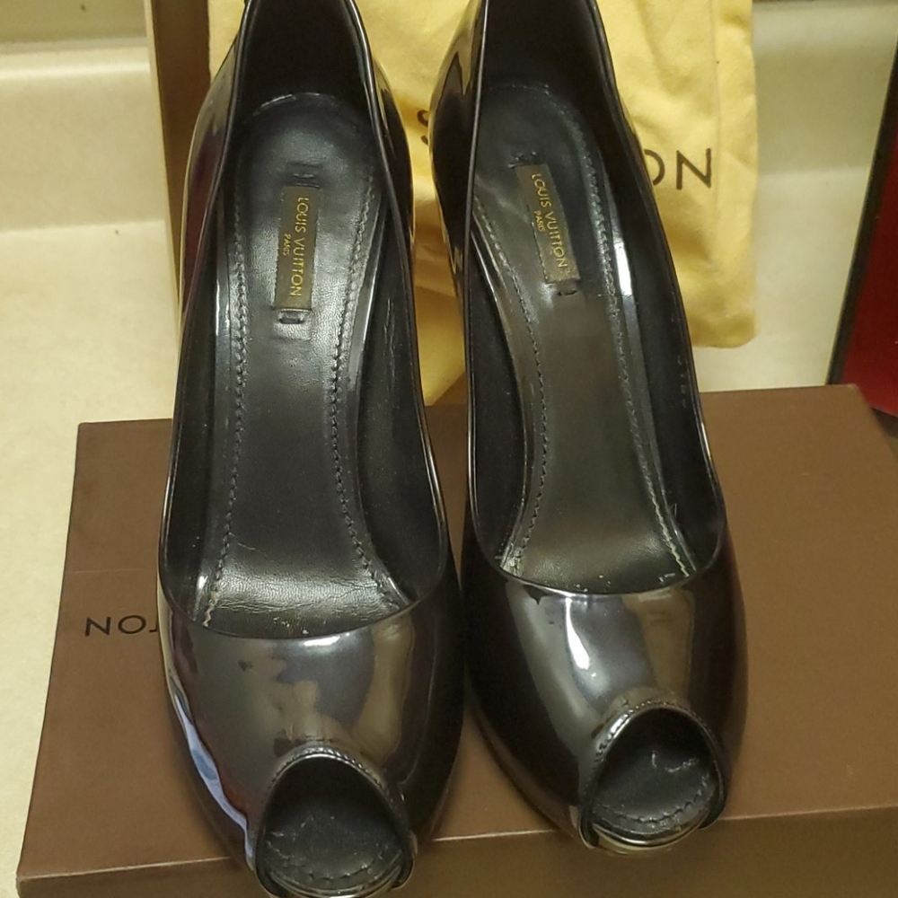 Louis Vuitton shoes